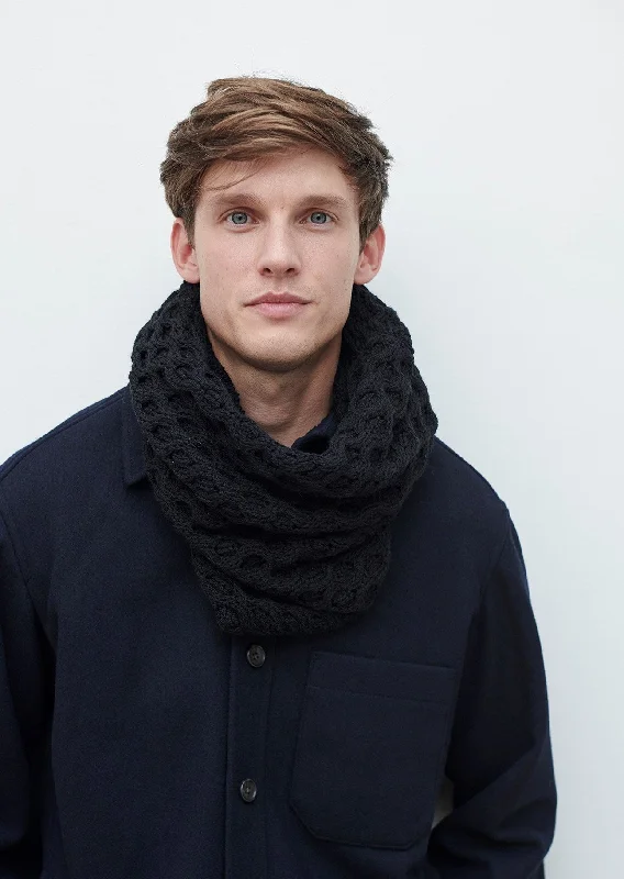 Aran Merino Wool Snood | Black