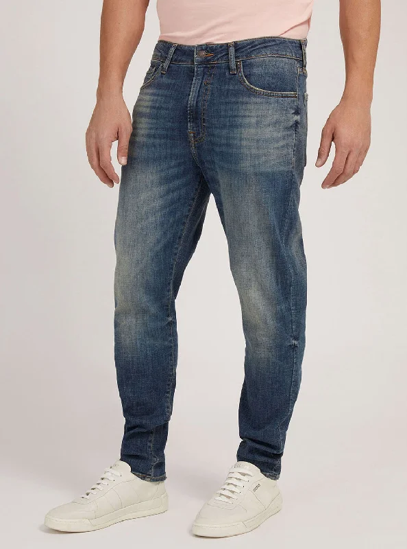 Mid-Rise Regular Tapered Drake Denim Jeans in Reeno Wash